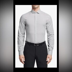 NWT Calvin Klein Men's XL Wrinkle Free Dress Shirt, White, Stretch 17-17.5 32-33